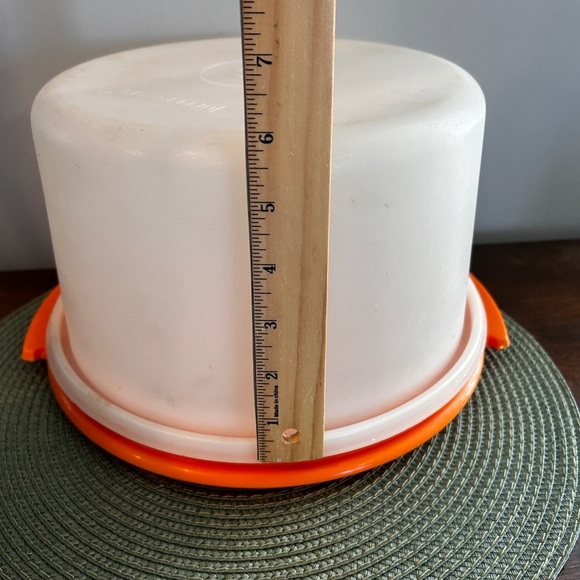 Orange Vintage Tupperware Cake/Pie Keeper Carrier No Handle Round Tall 683, 684. - Picture 10 of 12